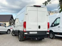 Gebraucht Iveco Daily 156 PS (114 kW) 2025 Weiß Van / Kleinbus