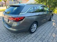 Gebraucht Opel Astra Innovation 136 PS (100 kW) 2019 Grau Kombi