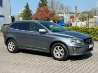 Gebraucht Volvo XC60 R-Design 220 PS (161 kW) 2017 Grau SUV