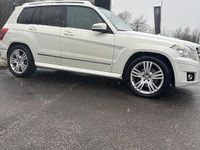 Gebraucht Mercedes GLK320 224 PS (164 kW) 2009 Weiß SUV