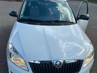 Gebraucht Skoda Fabia 60 PS (44 kW) 2014 Weiß Limousine