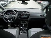 Gebraucht VW Touran Highline 150 PS (110 kW) 2024 Weiß (pure white schwarz) Van / Kleinbus
