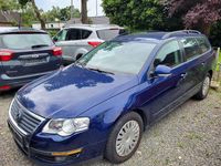 Gebraucht VW Passat Trendline 140 PS (102 kW) 2006 Shadow blue metallic Kombi