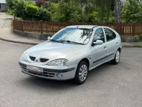 Gebraucht Renault Mégane Authentique 107 PS (78 kW) 2000 Silber Limousine