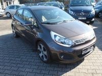 Gebraucht Kia Rio FIFA World Cup Edition 109 PS (80 kW) 2013 Braun Limousine