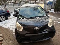 Gebraucht Toyota iQ 68 PS (50 kW) 2009 Schwarz Kleinwagen
