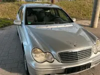 Gebraucht Mercedes C200 163 PS (119 kW) 2000 Silber Limousine