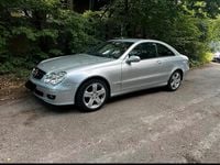 Gebraucht Mercedes CLK200 163 PS (119 kW) 2007 Silber Coupé