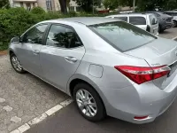 Gebraucht Toyota Corolla Comfort 132 PS (97 kW) 2014 Silber Limousine