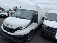 Gebraucht Iveco Daily 156 PS (114 kW) 2025 Weiß Van