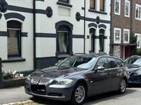 Gebraucht BMW 318 Advantage 129 PS (94 kW) 2007 Grau Kombi