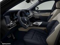 Gebraucht BMW M760e 571 PS (419 kW) 2025 Saphirschwarz metallic Limousine