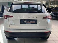 Gebraucht Skoda Karoq Tour 150 PS (110 kW) 2025 (moonweiss metallic) SUV