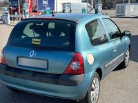 Gebraucht Renault Clio II Authentique 75 PS (55 kW) 2004 Blau Limousine