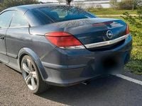 Gebraucht Opel Astra Cabriolet Edition 179 PS (131 kW) 2008 Blau Cabrio