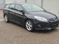 Gebraucht Ford Focus SYNC Edition 140 PS (102 kW) 2014 Schwarz Limousine