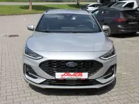 Gebraucht Ford Focus ST-Line 155 PS (114 kW) 2025 Polarsilber Kombi
