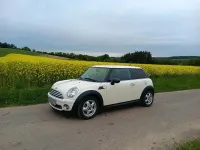 Gebraucht Mini ONE Pepper 95 PS (69 kW) 2009 Weiß Kleinwagen