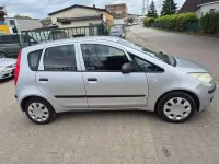 Gebraucht Mitsubishi Colt Invite 95 PS (69 kW) 2005 Haagsilber (m) Kleinwagen