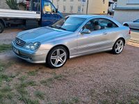 Gebraucht Mercedes CLK240 Elegance 170 PS (125 kW) 2003 Silber Coupé