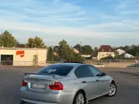 Gebraucht BMW 320 150 PS (110 kW) 2005 Silber Limousine