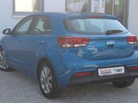 Używany Kia Rio Vision 101 KM (74 kW) 2023 Niebieski Hatchback