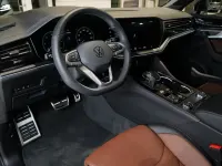 Gebraucht VW Touareg Style 286 PS (210 kW) 2025 Oryxweiß perlmutteffekt SUV