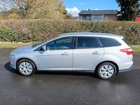 Gebraucht Ford Focus Trend 125 PS (91 kW) 2012 Silber Kombi