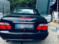 Gebraucht Mercedes CLK320 213 PS (156 kW) 2001 Schwarz Cabrio