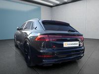 Gebraucht Audi Q8 286 PS (210 kW) 2025 Schwarz SUV