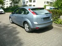 Occasion Ford Focus Ghia 101 ch (74 kW) 2007 Bleue Berline