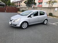 Używany Opel Corsa 80 KM (58 kW) 2008 Srebrny Sedan/Limuzyna