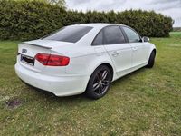 Używany Audi A4 S-Line 143 KM (105 kW) 2011 Biały Sedan/Limuzyna