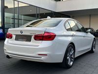 gebraucht BMW 320 i Lim. Aut. Sport Line | Schiebedach | Navi