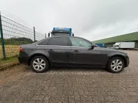 Gebraucht Audi A4 143 PS (105 kW) 2010 Grau Limousine