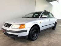 Gebraucht VW Passat 125 PS (91 kW) 1997 Silber Limousine