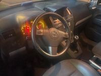 Gebraucht Opel Zafira 150 PS (110 kW) 2007 Silber Van / Kleinbus