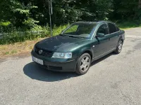Gebraucht VW Passat Highline 150 PS (110 kW) 1998 Grün Limousine