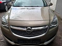 Gebraucht Opel Insignia 130 PS (95 kW) 2016 Gold Kombi