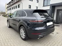 Second-hand Porsche Cayenne 340 CP (250 kW) 2018 Albastru SUV
