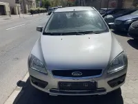 Gebraucht Ford Focus Titanium 116 PS (85 kW) 2005 Silber Kombi