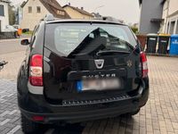 gebraucht Dacia Duster Laureate 1.6 16V 4x4 mit Offroad Reifen