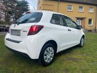 gebraucht Toyota Yaris 1.0 VVT-Klima CD* KM-WUNDER*Euro6