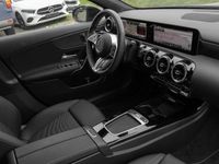Gebraucht Mercedes A250 Advanced 163 PS (119 kW) 2024 Mountain grey metallic Limousine