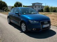 Gebraucht Audi A1 Design 86 PS (63 kW) 2010 Blau Kleinwagen