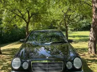 Gebraucht Mercedes E240 Elegance 170 PS (125 kW) 1998 Schwarz Limousine