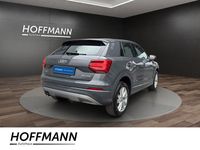 Gebraucht Audi Q2 Comfort 150 PS (110 kW) 2019 Nanograu metallic SUV