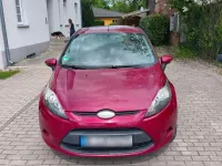 Gebraucht Ford Fiesta 60 PS (44 kW) 2008 Rot Kleinwagen