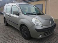 Gebraucht Renault Kangoo 90 PS (66 kW) 2010 Silber Van / Kleinbus