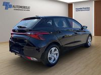 Gebraucht Hyundai i20 Select 84 PS (61 kW) 2022 Schwarz Kleinwagen